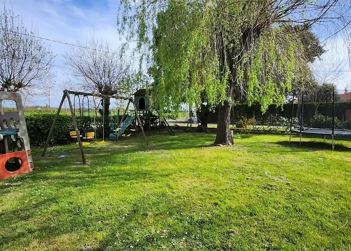 Tougang, Paisible Apartmán *