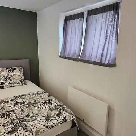 Tougang, Paisible Apartamento